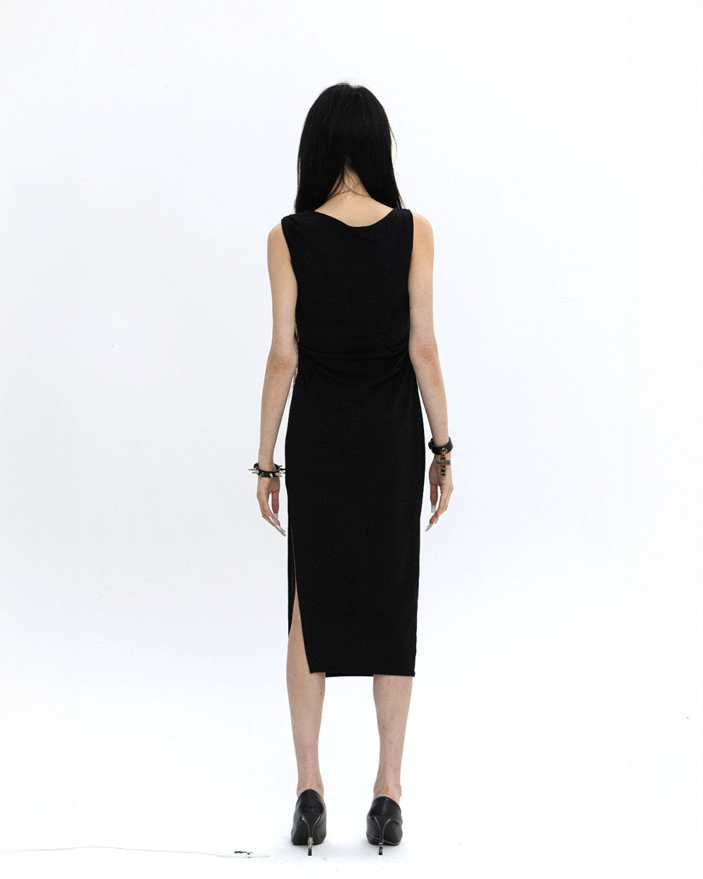 PEARL DRAPE DRESS BLACK