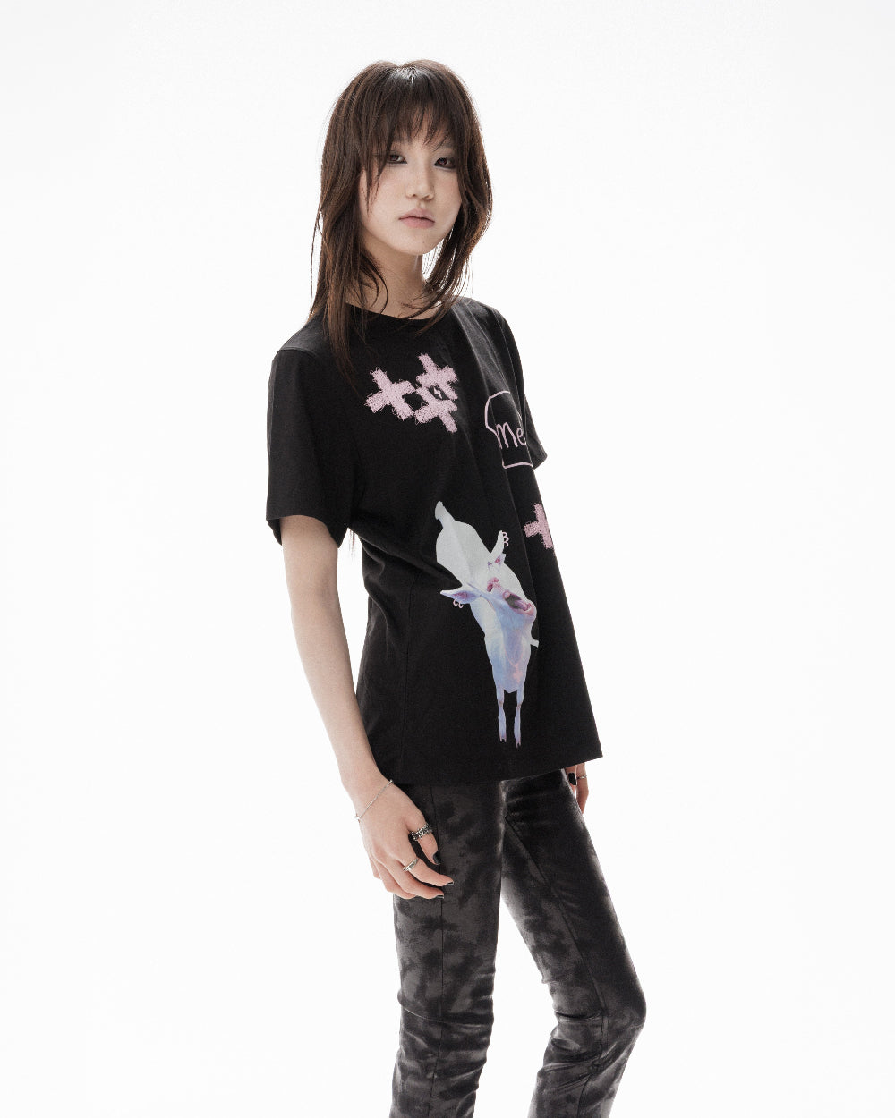 CHIC GOAT T-SHIRT